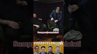 Thumbnail for podcast episode: Viisastelijat samppanjasapeloimassa - Tere, Ivan, Onni ja Sami?