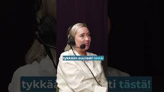 Thumbnail for podcast episode: Sanna Marinin muhkeat tienestit